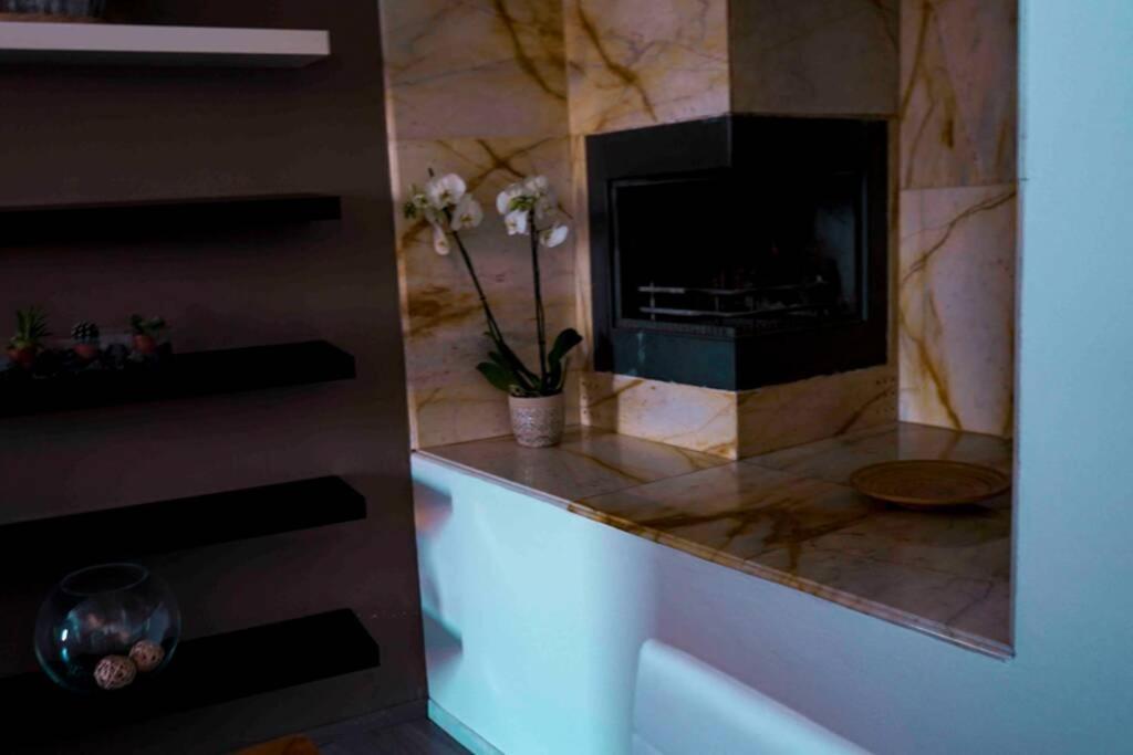 Bv Apartment Сиена Экстерьер фото