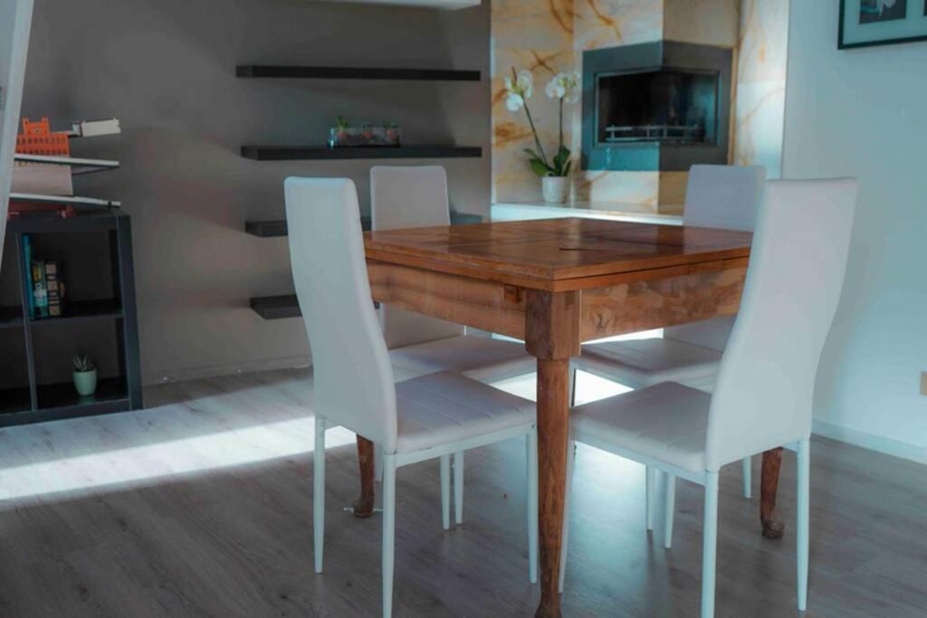 Bv Apartment Сиена Экстерьер фото